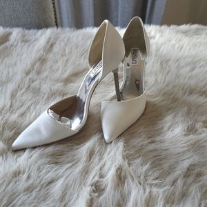 Badgley Mischka Women's White Heels